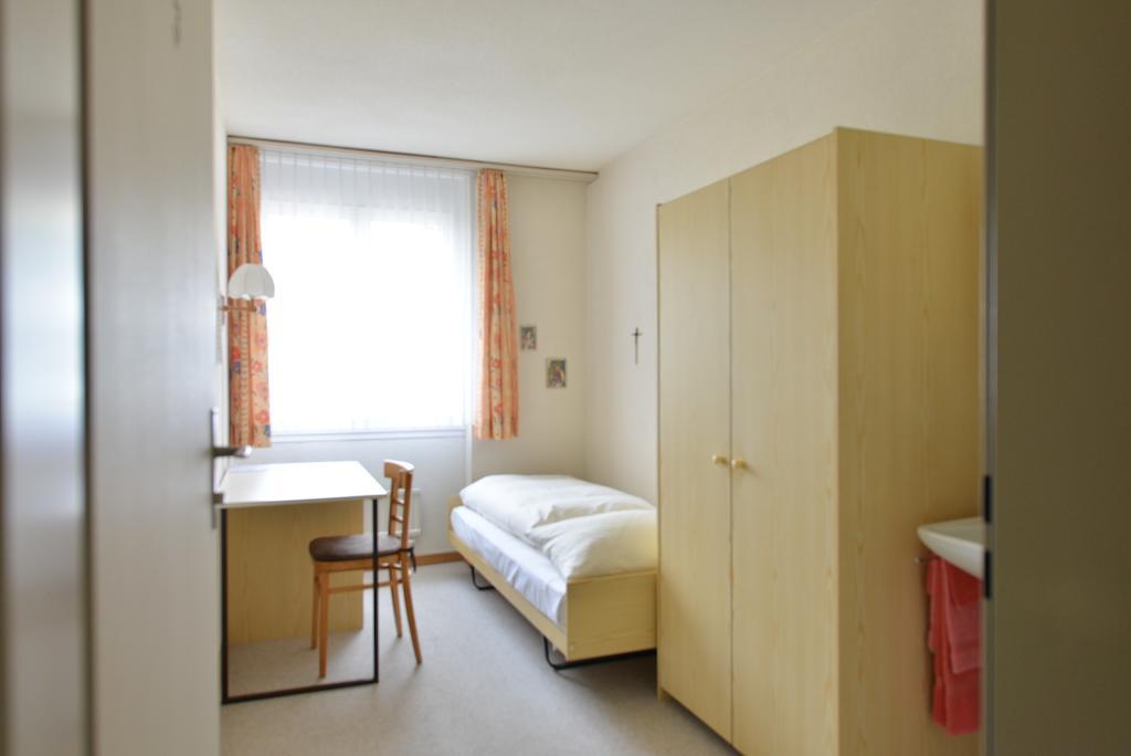 Haus St.Michael Hotel Dozwil Стая снимка